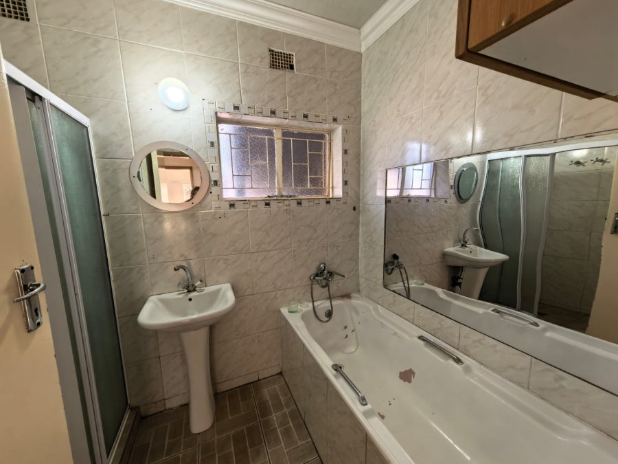 3 Bedroom Property for Sale in Parys Free State